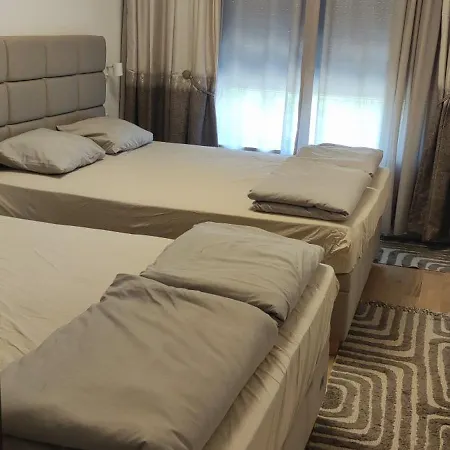 Ana Τρέμπινιε