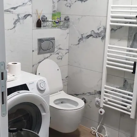 Ana Τρέμπινιε